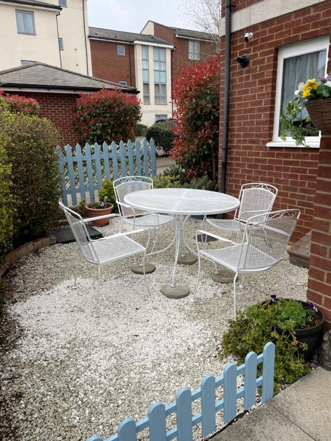 Tisi Choice Bed & Breakfast Northfleet Exterior foto